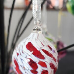 Christmas Decoration - Red & White: small round